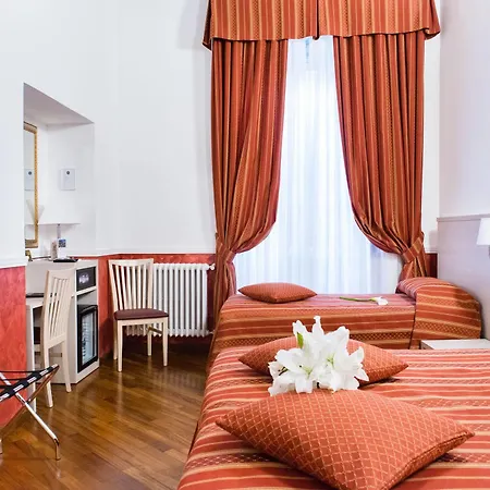 Couette-café Domus Capilupi 2*